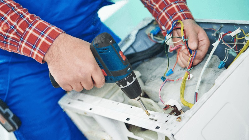 Nallıhan Lg Lg çamaşır makinesi kart tamiri – Su almama arızası orijinal parça ile giderildi. - Teknik servis örneği